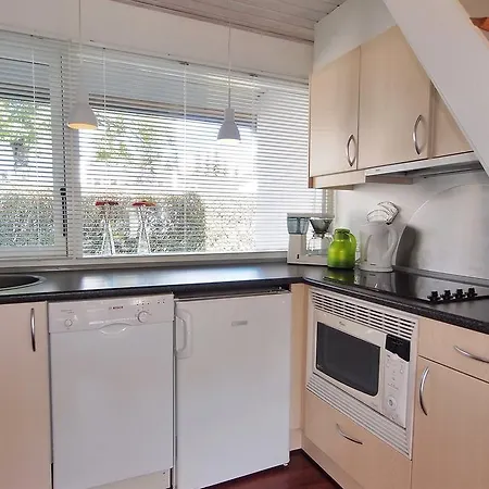 Two-bedroom Marielyst 01 *